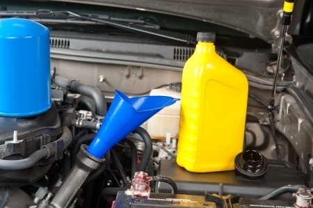 What the different colors of motor oil mean